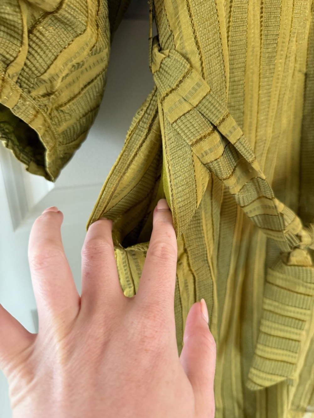 NWOT THML Embroidered Midi Dress - Picture 6 of 6